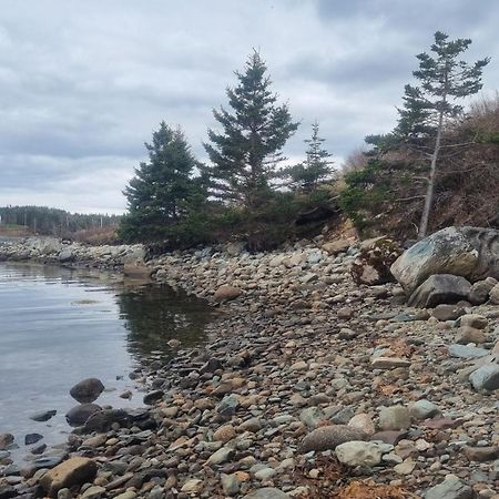 Oceanfront Apartments Port Dufferin Екстер'єр фото